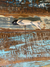 Lade das Bild in den Galerie-Viewer, Fisch &quot;Missoni&quot; schwarz-weiß
